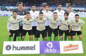 Once inicial del Racing ante el Coruxo FC en El Sardinero. Foto: Arturo Herrera.